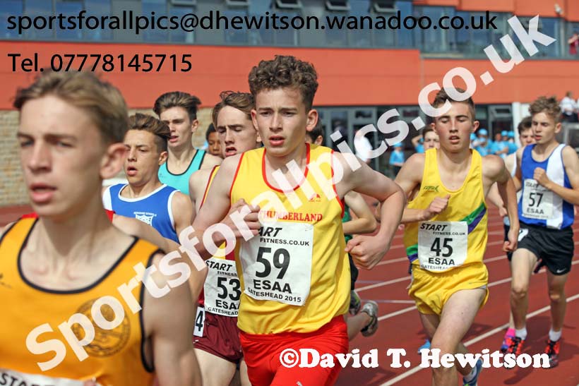 Junior boys 1500 metres, 2015 English Schools Track and Field Champs., Gateshead Stadium. Photo: David T. Hewitson/Sports for All Pics